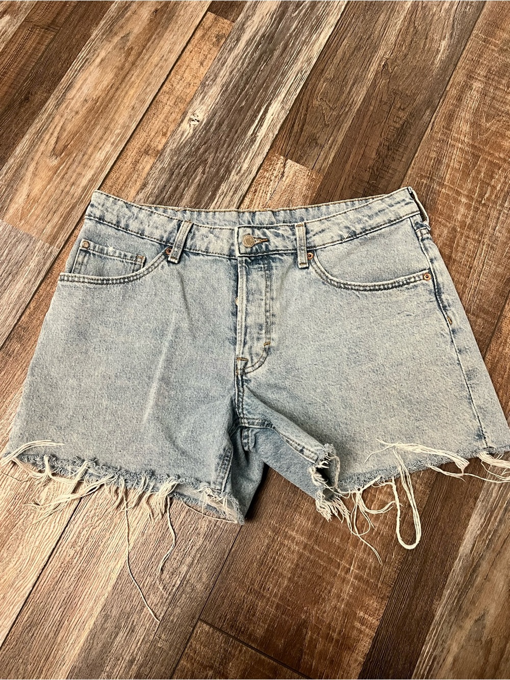 H&M Light Blue Frayed Hem Denim Shorts